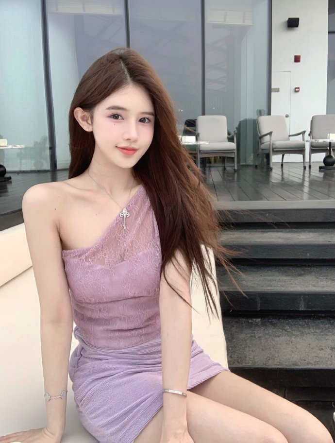 春光乍泄